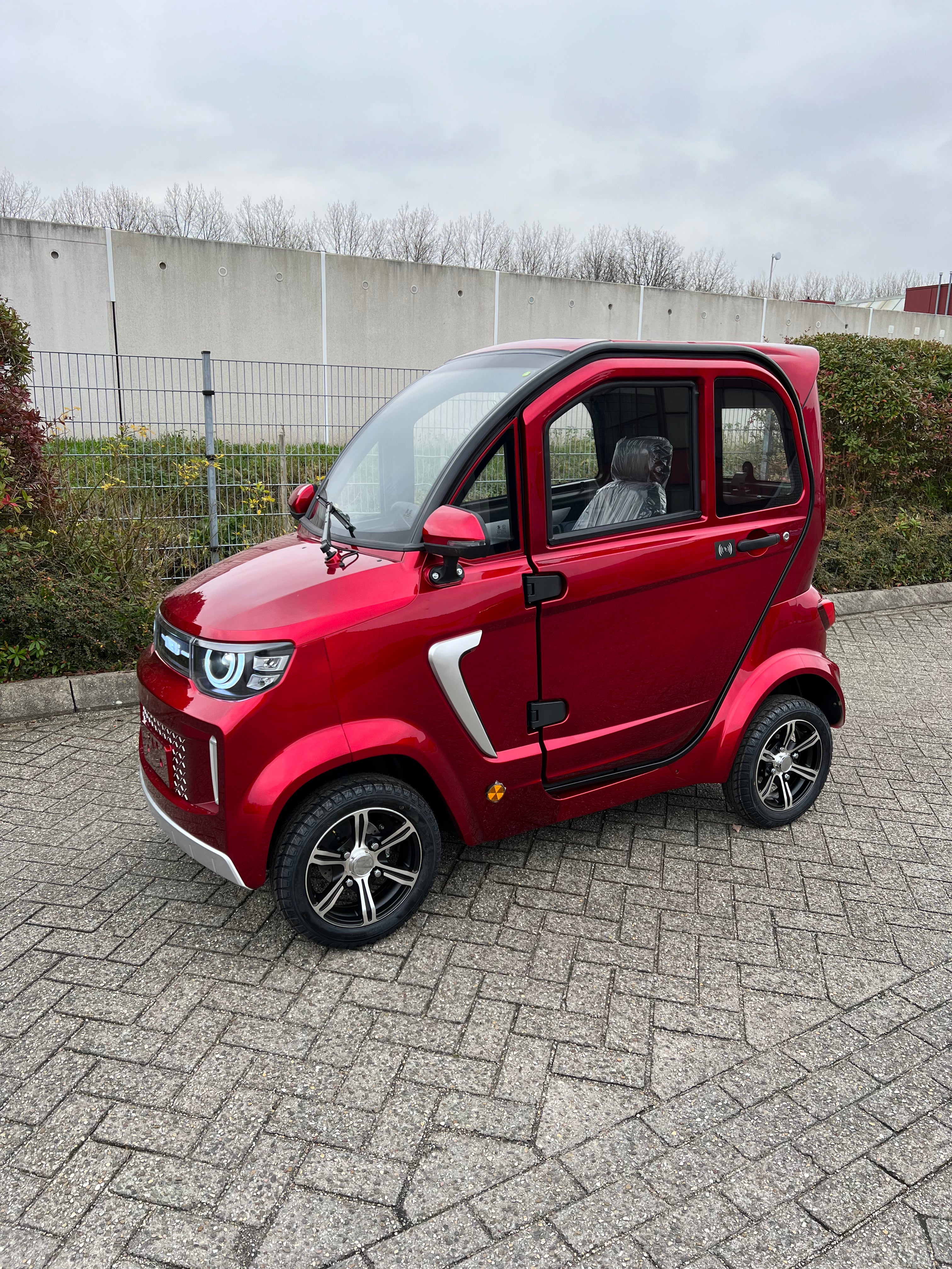 TTZ Electric invalidenvoertuig 2.0 – Rood