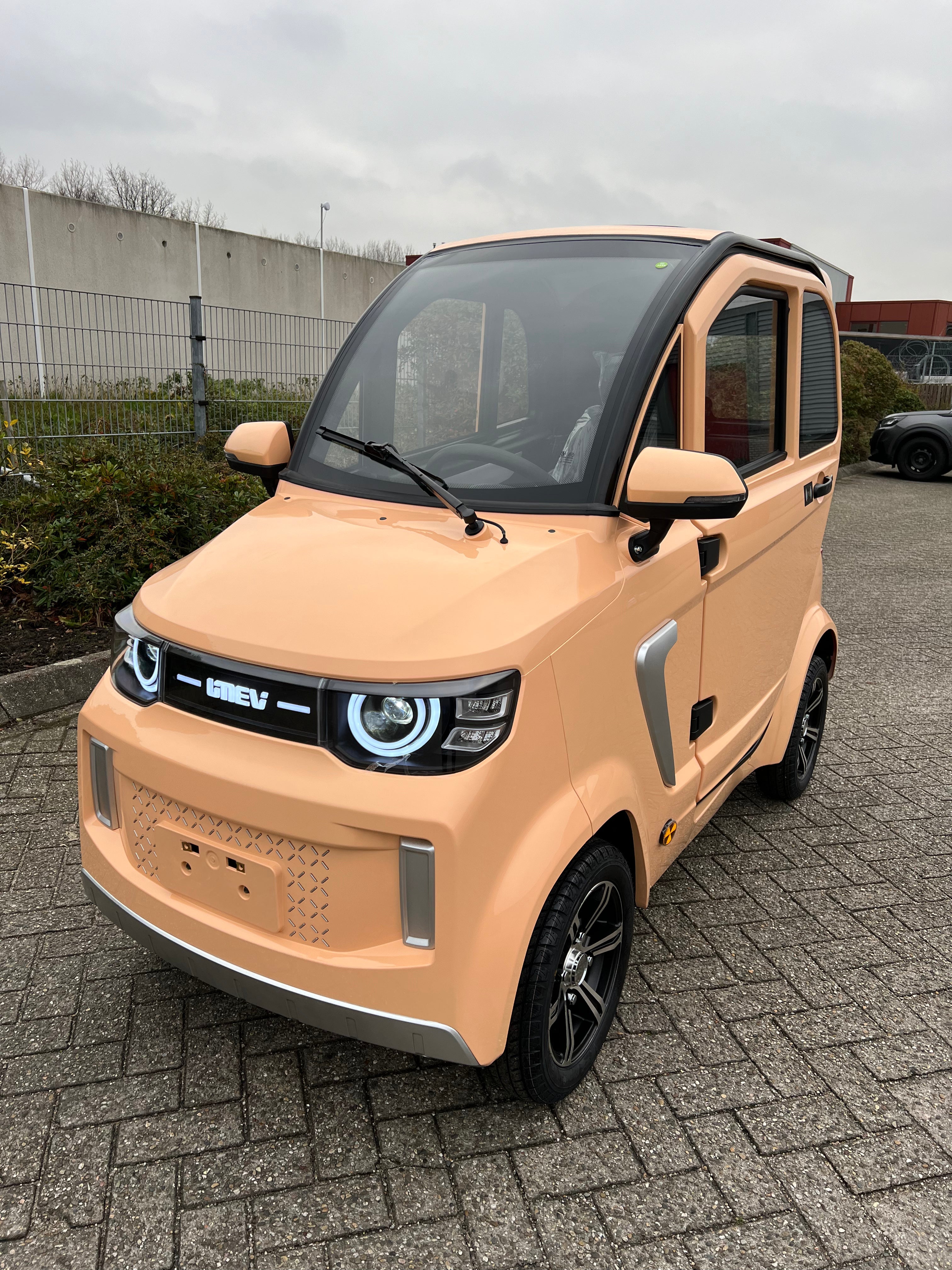 TTZ Electric invalidenvoertuig 2.0 – Bruin/Oranje