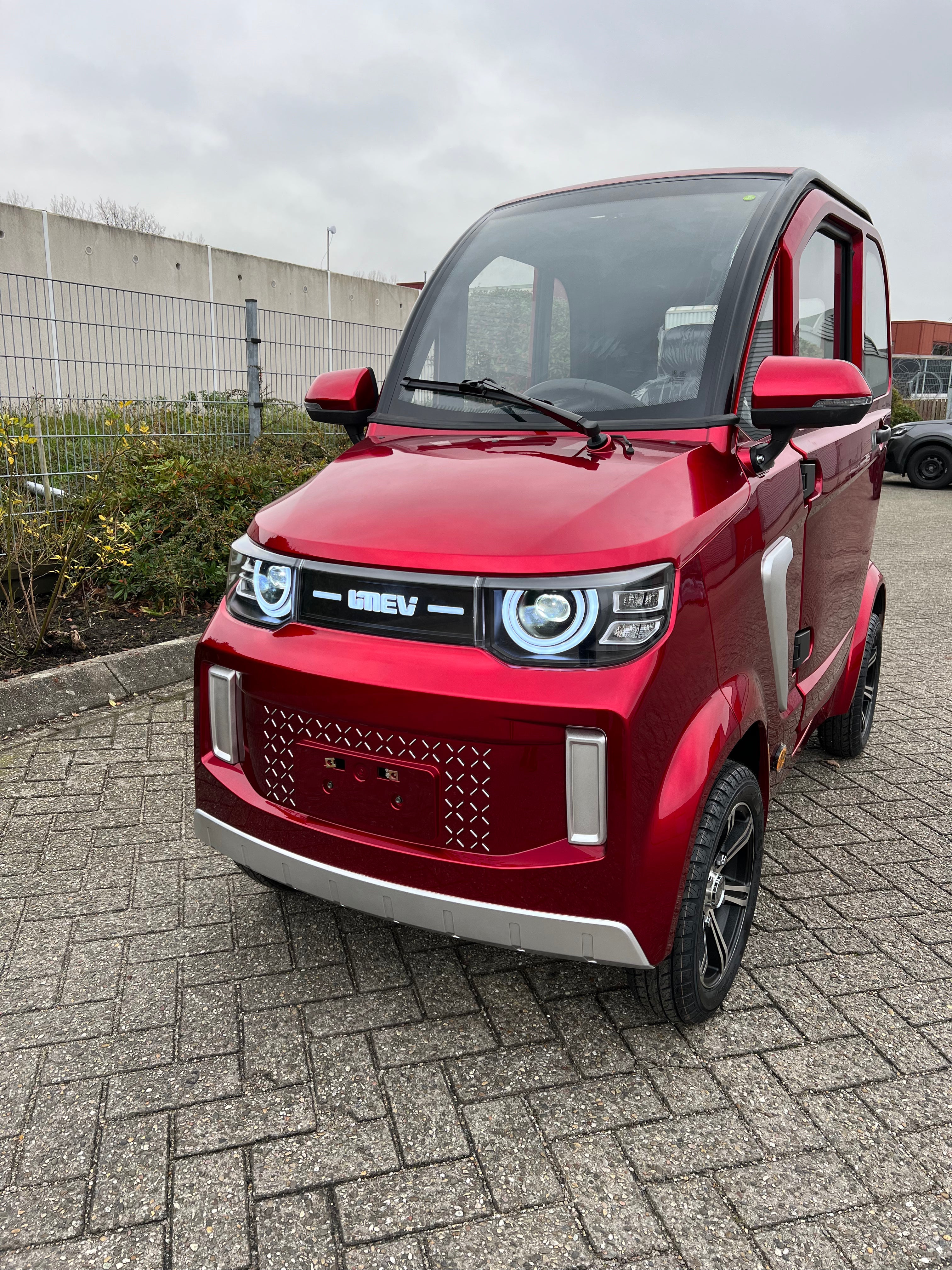 TTZ Electric invalidenvoertuig 2.0 – Rood