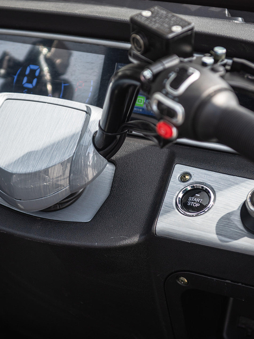 TTZ Electric invalidenvoertuig – 3 Wiel – Rood