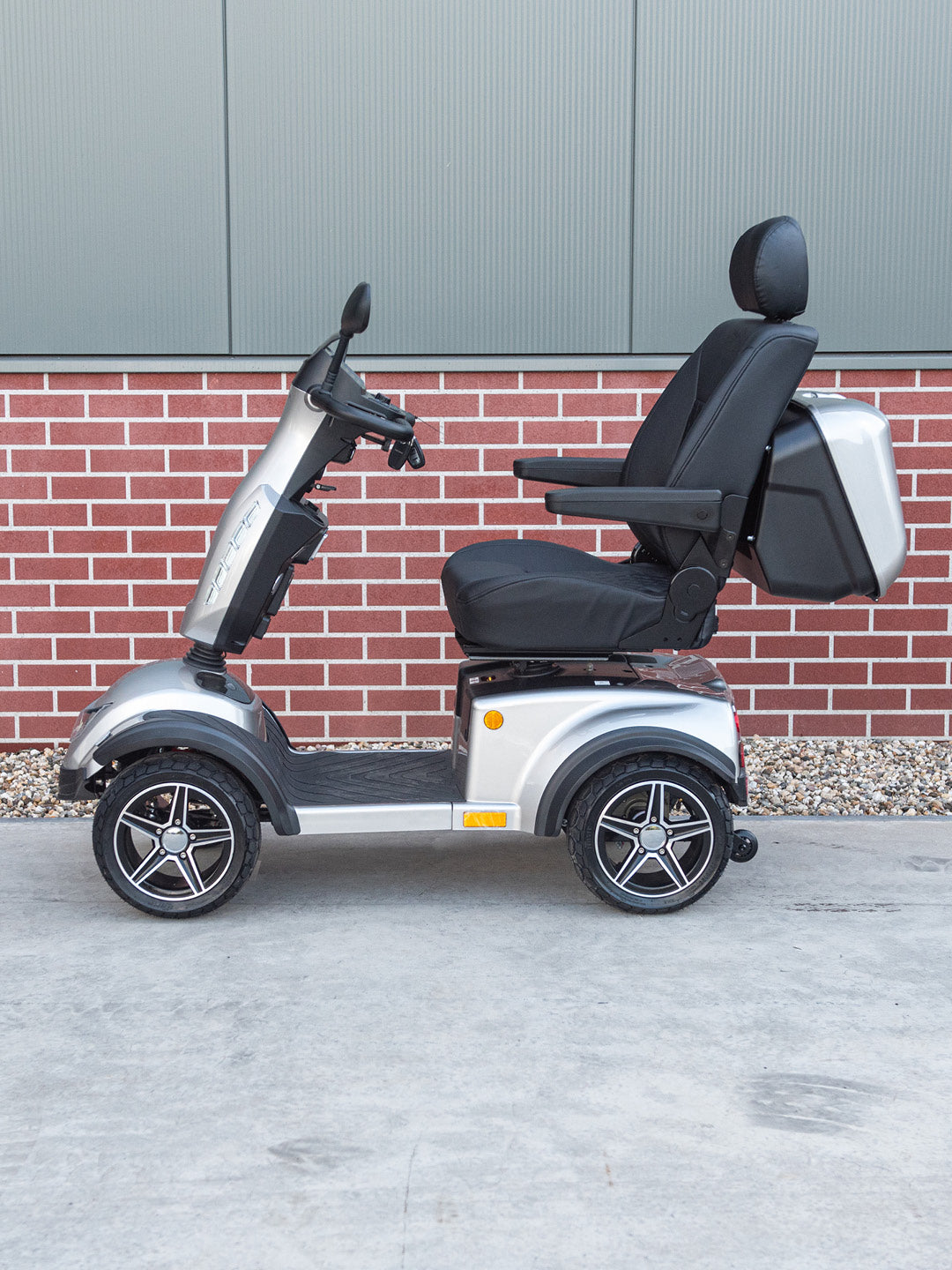 TTZ Electric Scootmobiel Danée – Grijs