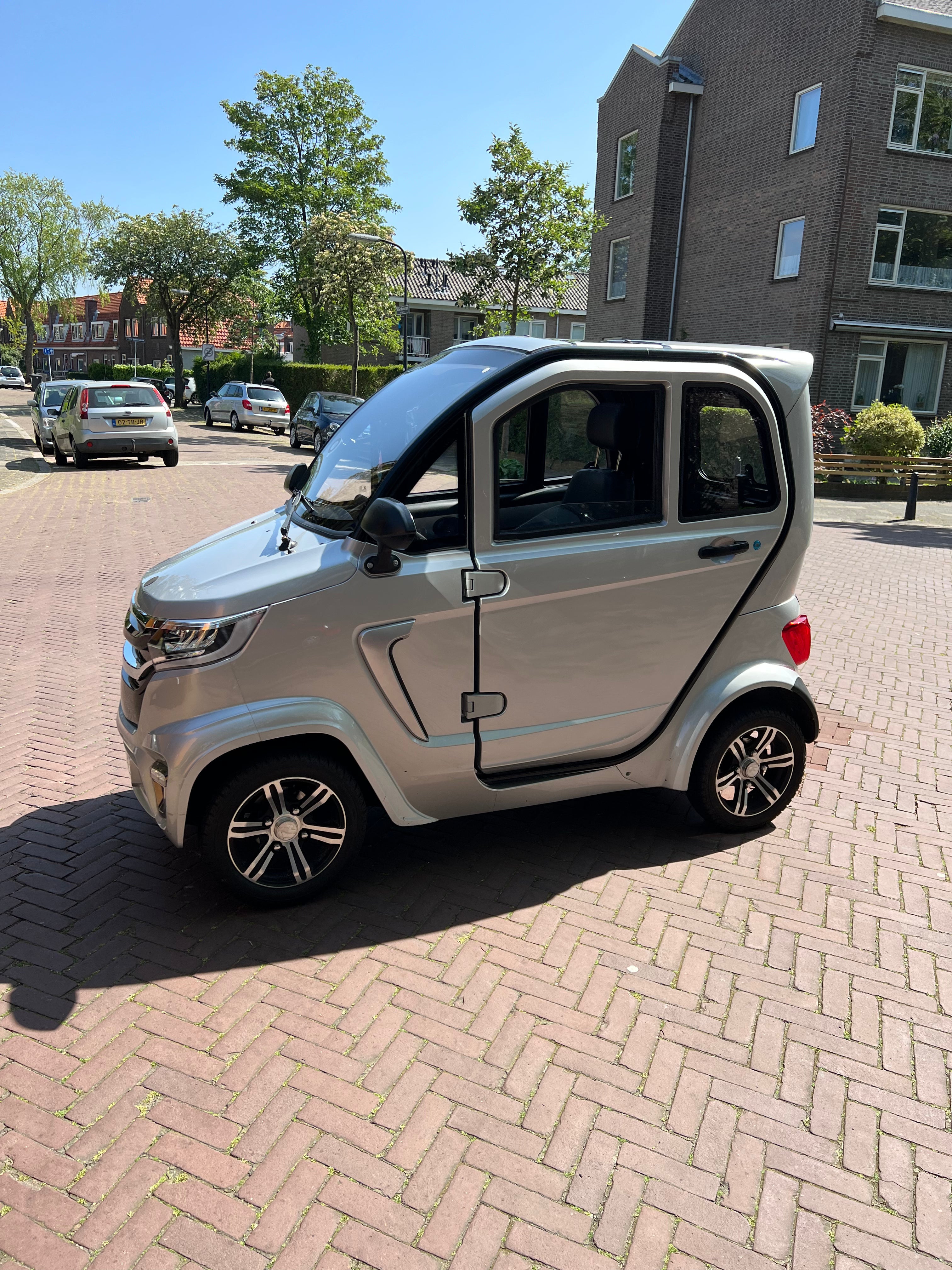 TTZ Electric invalidenvoertuig 1.0 - Zilver