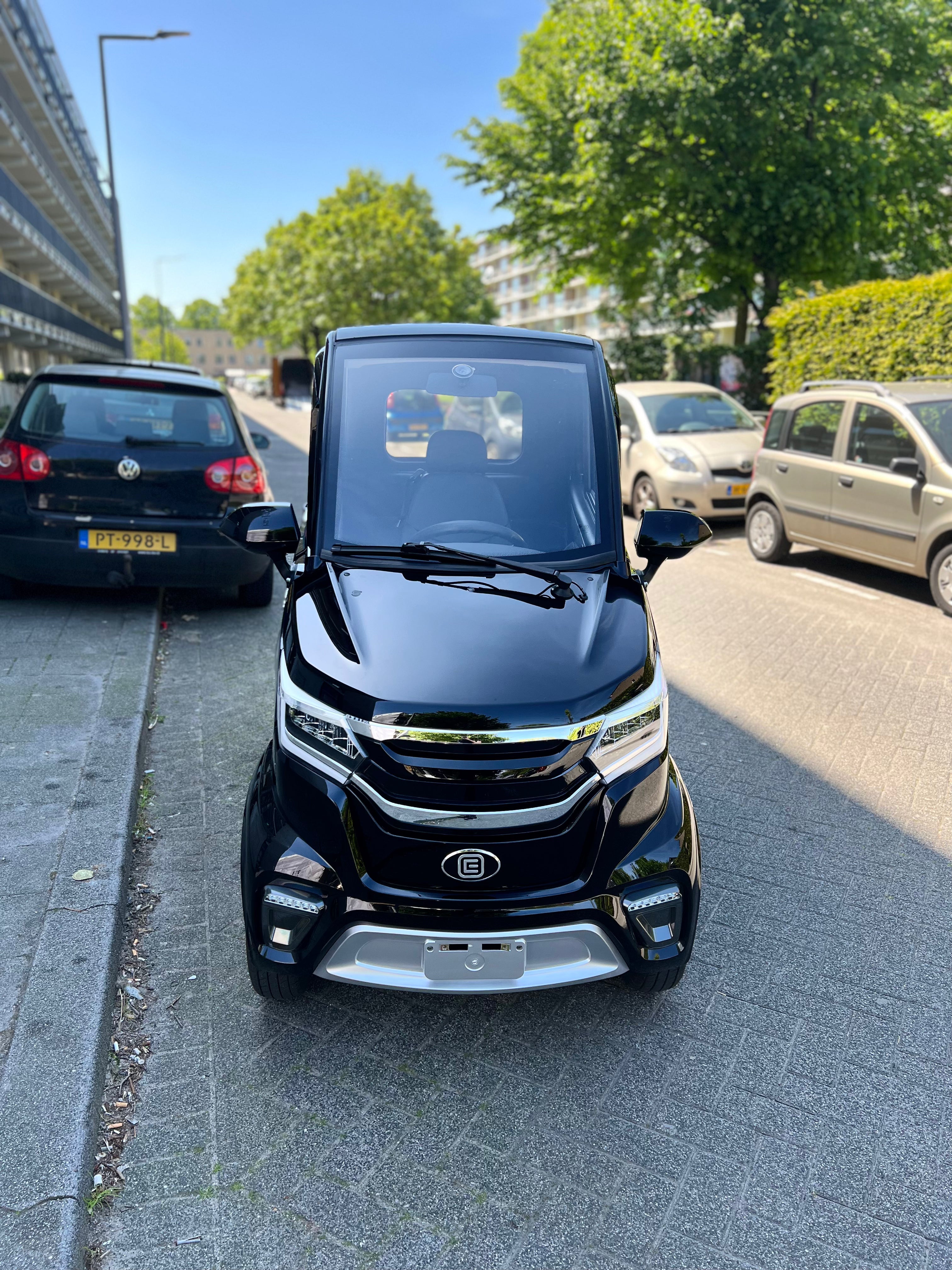 TTZ Electric invalidenvoertuig 1.0 – Zwart