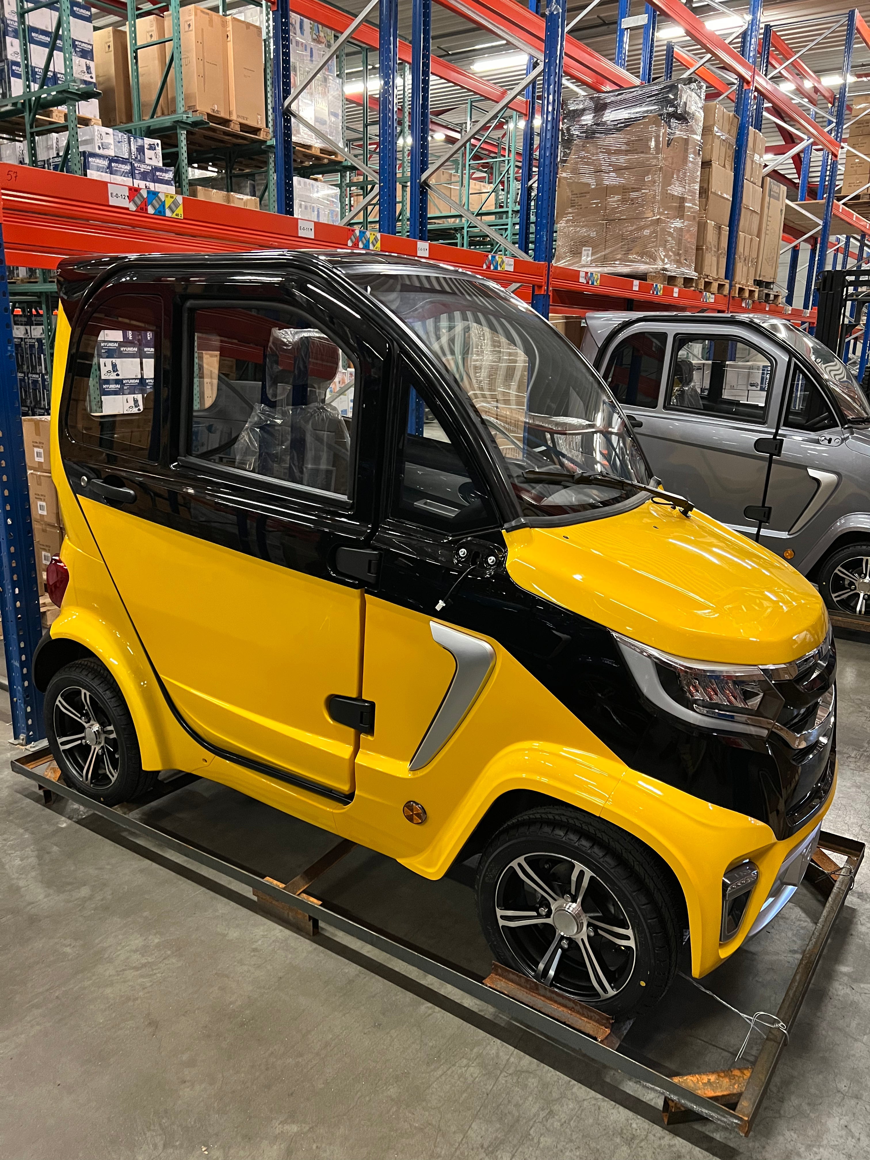 TTZ Electric invalidenvoertuig 1.0 – Geel